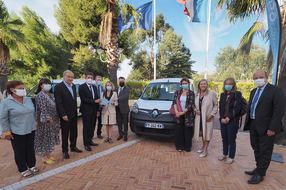 Remise de 10 véhicules électriques aux collèges des Alpes-Maritimes